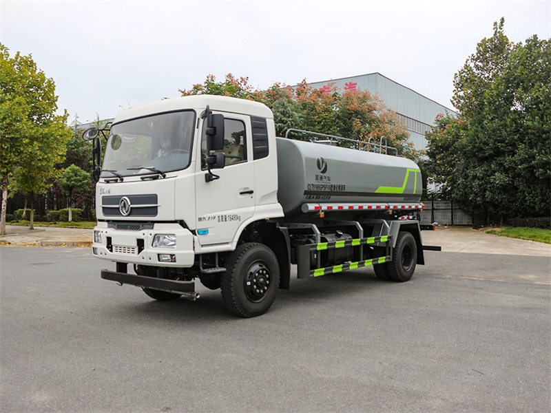 東風(fēng)天錦四驅(qū)10噸灑水車-東風(fēng)四驅(qū)10.6噸灑水車 東風(fēng)天錦四驅(qū)10噸灑水車-東風(fēng)四驅(qū)10.6噸灑水車